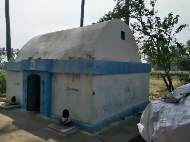 Arulmigu Veerapathiraswamy Temple, Pommalapalayam - 637208 Temple