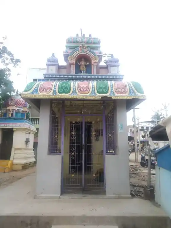 Arulmigu Veerapathiraswamy Temple, Rameswaram - 623526 Arulmigu Veerapathiraswamy Temple, Rameswaram - 623526, Ramanathapuram - Ancient Temple Architecture and History Image 3