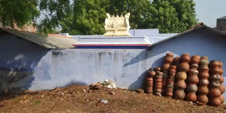 Arulmigu Veerapathra Kaliamman Temple, Ariyappapuram - 628615 அருள்மிகு வீரபத்ரகாளியம்மன் திருக்கோயில், Ariyappapuram - 628615, Thoothukudi - Ancient Temple Architecture and History Image 2