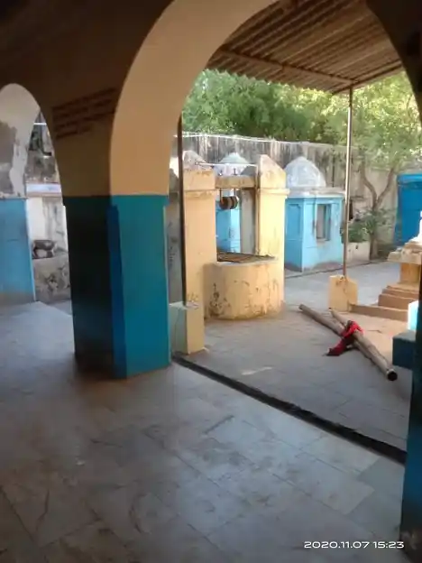 Arulmigu Veerapathra Swami Temple, Thanjavur - 613009 அருள்மிகு வீரபத்ர சுவாமி திருக்கோயில், Thanjavur - 613009, Thanjavur - Ancient Temple Architecture and History Image 2