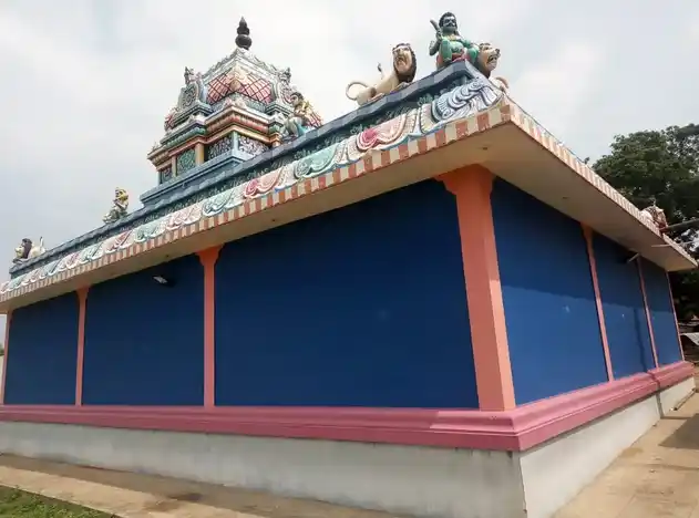 Arulmigu Veerapathraswamy Temple, Solampatti - 621211 Arulmigu Veerapathraswamy Temple, Solampatti - 621211, Thiruchirappalli - Ancient Temple Architecture and History Image 2