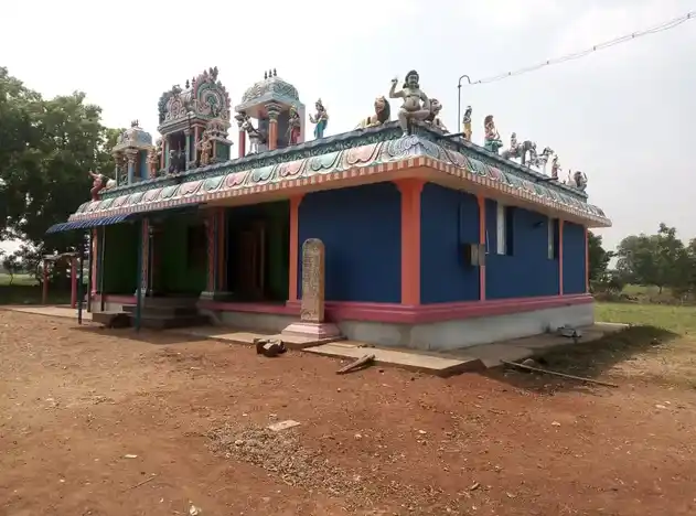 Arulmigu Veerapathraswamy Temple, Solampatti - 621211 Arulmigu Veerapathraswamy Temple, Solampatti - 621211, Thiruchirappalli - Ancient Temple Architecture and History Image 7