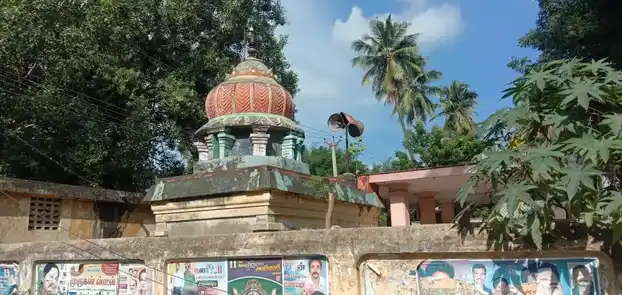Arulmigu Veeraperumal Ayyanar Sankali Karuppu Temple, Araiyapuram - 614205
