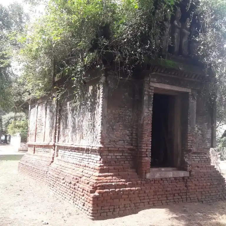Arulmigu Veeraragava Perumal Temple, Veeramudayanatham - 608702 அருள்மிகு வீரராகவப்பெருமாள் திருக்கோயில், Veeramudayanatham - 608702, Cuddalore - Ancient Temple Architecture and History Image 2