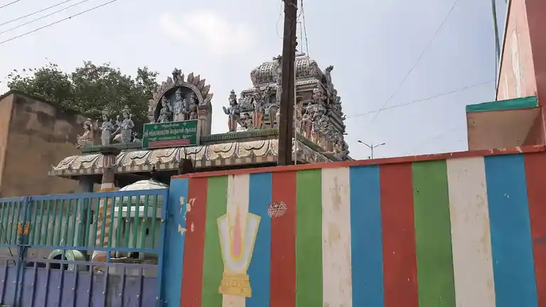 Arulmigu Veeraragavaperumal Temple, Samiyadi Kuchipalayam, Pappanapattu - 605601 அருள்மிகு வீரராகவப்பெருமாள் திருக்கோயில், சாமியடி குச்சிப்பாளையம், பாப்பனாப்பட்டு - 605601, Viluppuram - Ancient Temple Architecture and History Image 4