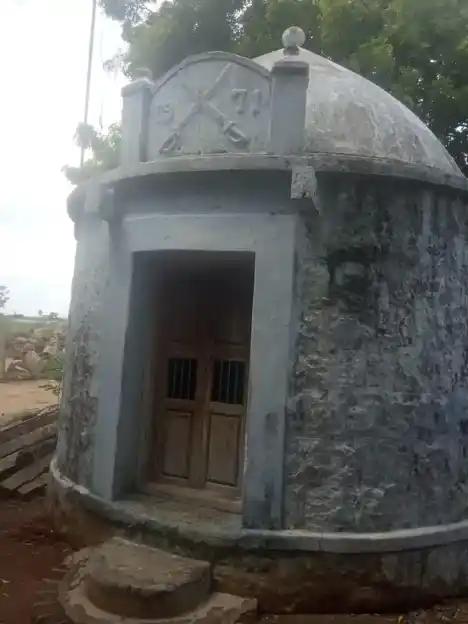 Arulmigu Veerasakkammal Temple, Sangampatti - 628301 அருள்மிகு வீரசக்கம்மாள் திருக்கோயில், Sangampatti - 628301, Thoothukudi - Ancient Temple Architecture and History Image 3