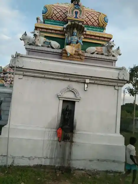 Arulmigu Veerateswarar Temple, Kazhiyur - 604407