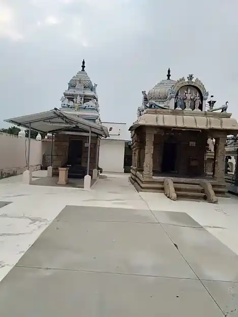 Arulmigu Veerateswarar Temple, Pillur - 637206 அருள்மிகு வீரட்டேஸ்வரர் திருக்கோயில், பில்லூர், பரமத்தி வேலூர் வட்டம் - 637206, Namakkal - Ancient Temple Architecture and History Image 4