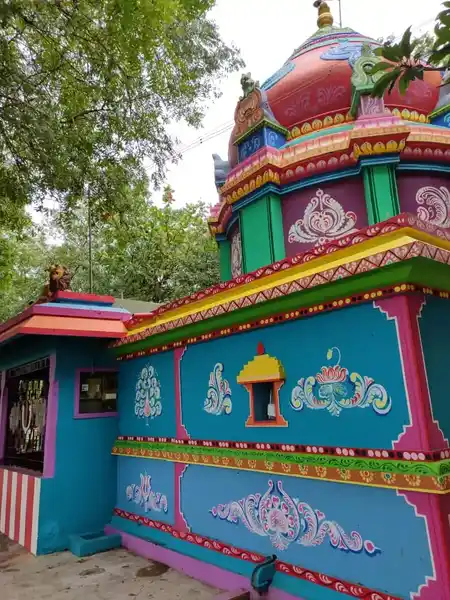 Arulmigu Veerava Tharmarajar Temple, Vandraanthangal - 632059 அருள்மிகு விரவர் தர்மராஜா திருக்கோயில், வண்டரந்தாங்கல் - 632059, Vellore - Ancient Temple Architecture and History Image 7