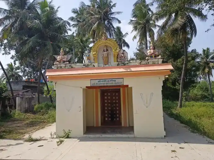 Arulmigu Veeravar Dharmarajar Temple, Sathampakkam - 632520 அருள்மிகு வீரவர் தர்மராஜா திருக்கோயில், சாத்தம்பாக்கம் - 632520, Ranipet - Ancient Temple Architecture and History Image 3