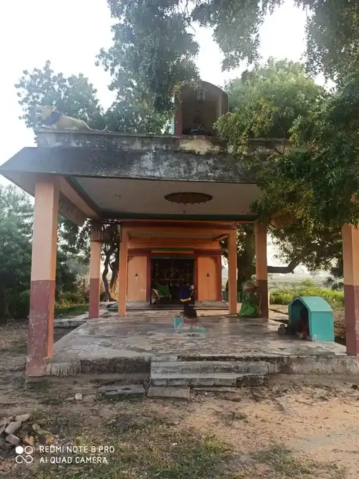 Arulmigu Veeravar Temple, Inside The Village, Ariytahur - 602001