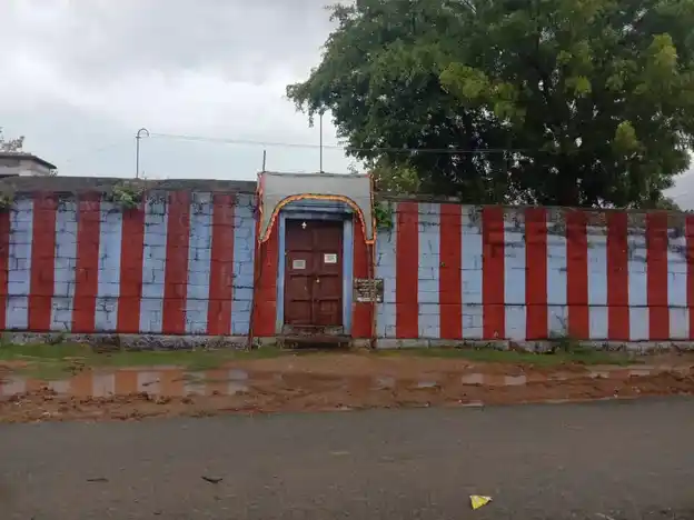 Arulmigu Veeravinodheeswarar Temple, Village West Side, Vellankuli - 627426 அருள்மிகு வீரவினோதீஸ்வரர் திருக்கோயில், Village West Side, Vellankuli - 627426, Tirunelveli - Ancient Temple Architecture and History Image 5