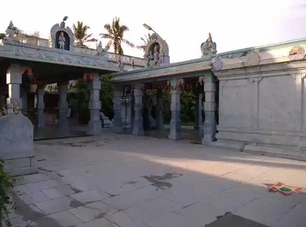 Arulmigu Veetrirunda Perumal Temple, End Of The Town, Kattur - 601204 அருள்மிகு வீற்றிருந்தபெருமாள் திருக்கோயில், End Of The Town, Kattur - 601204, Tiruvallur - Ancient Temple Architecture and History Image 2