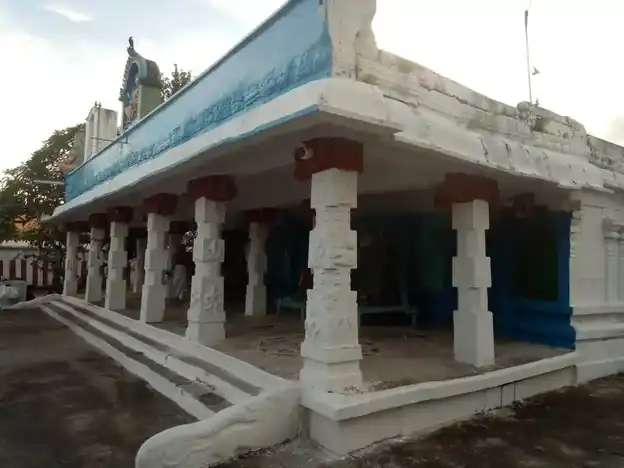 Arulmigu Veetriruntha Perumal Temple, Magaral - 631603 அருள்மிகு வீற்றிருந்தபெருமாள் திருக்கோயில், மாகறல் - 631603, Kancheepuram - Ancient Temple Architecture and History Image 4