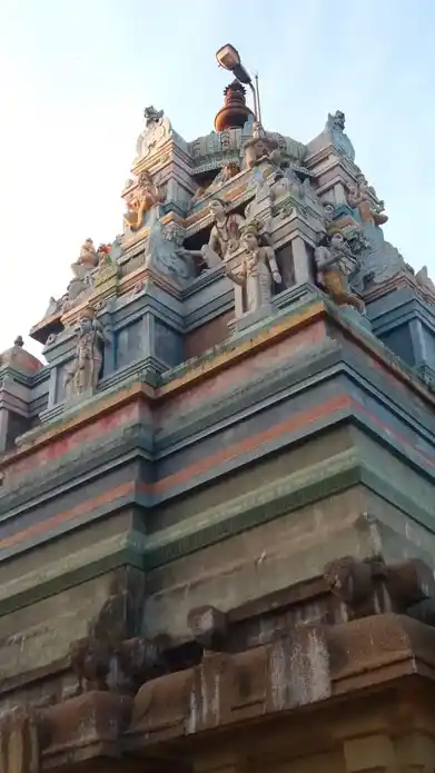 Arulmigu Veetriruntha Perumal Temple, Melmangalam - 625603 அருள்மிகு வீற்றிருந்தப்பெருமாள் திருக்கோயில், Melmangalam - 625603, Theni - Ancient Temple Architecture and History Image 3