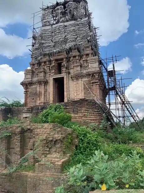 Arulmigu Veetriruntha Perumal Temple, Veppathur - 612105
