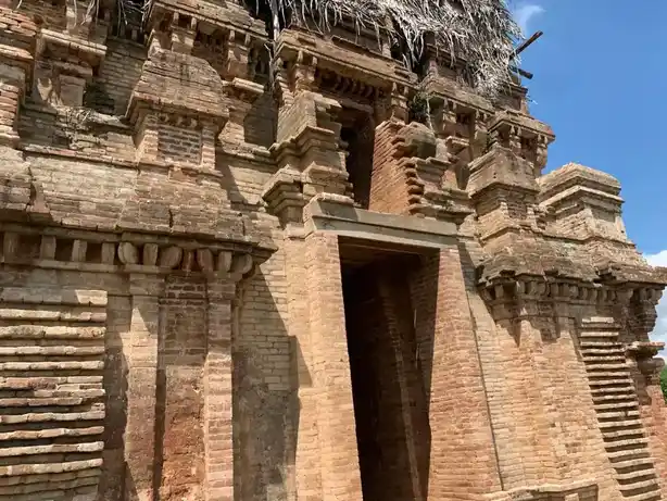 Arulmigu Veetriruntha Perumal Temple, Veppathur - 612105 Arulmigu Veetriruntha Perumal Temple, Veppathur - 612105, Thanjavur - Ancient Temple Architecture and History Image 4