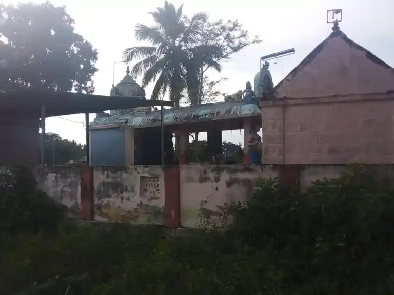 Arulmigu Veguliamman Temple, Ponnamaravathi - 622407 அருள்மிகு ஏகுலியம்மன் திருக்கோயில், கீழவேகுப்பட்டி - 622407, Pudukkottai - Ancient Temple Architecture and History Image 7