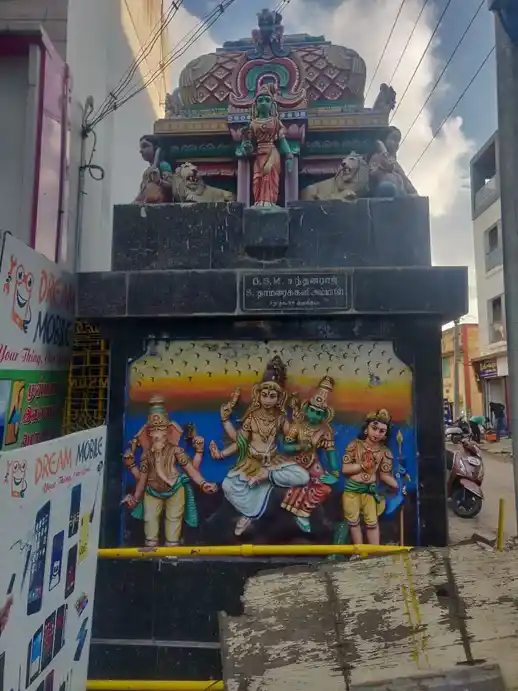 Arulmigu Vekkaliamman Temple, Annanagar, Madurai - 625020 அருள்மிகு வெக்காளியம்மன் திருக்கோயில், அண்ணாநகர், மதுரை - 625020, Madurai - Ancient Temple Architecture and History Image 2