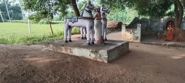 Arulmigu Velankula Thanjiyamman Temple, Athimoor - 606803 அருள்மிகு வேலாங்குளத்தஞ்சியம்மன் திருக்கோயில், Athimoor - 606803, Tiruvannamalai - Ancient Temple Architecture and History Image 2