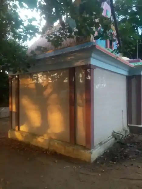 Arulmigu Velathamman Temple, Ujini - 613105 Arulmigu Velathamman Temple, Ujini - 613105, Thanjavur - Ancient Temple Architecture and History Image 3