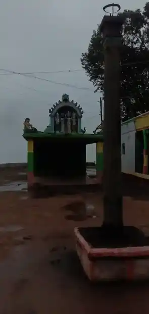 Arulmigu Velayudha Swamy Temple, Kumbur - 624103 Arulmigu Velayudha Swamy Temple, Kumbur - 624103, Dindigul - Ancient Temple Architecture and History Image 2