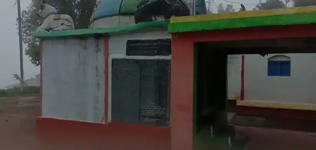 Arulmigu Velayudha Swamy Temple, Kumbur - 624103 Arulmigu Velayudha Swamy Temple, Kumbur - 624103, Dindigul - Ancient Temple Architecture and History Image 5