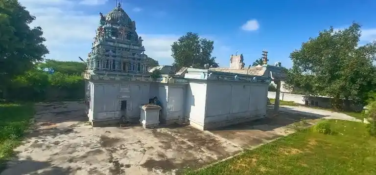 Arulmigu Velkottam Subramaniyaswamy Temple, Attupputhur - 631561 வேல்கோட்டம் அருள்மிகு சுப்பிரமணியசுவாமி திருக்கோயில், ஆட்டுப்புத்துார் கிராமம் - 631561, Kancheepuram - Ancient Temple Architecture and History Image 3