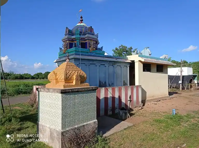 Arulmigu Vellai Pilaiyar Temple, Kovarthanakudi - 613602 அருள்மிகு வெள்ளை விநாயகர் திருக்கோயில், Kovarthanakudi - 613602, Thanjavur - Ancient Temple Architecture and History Image 2