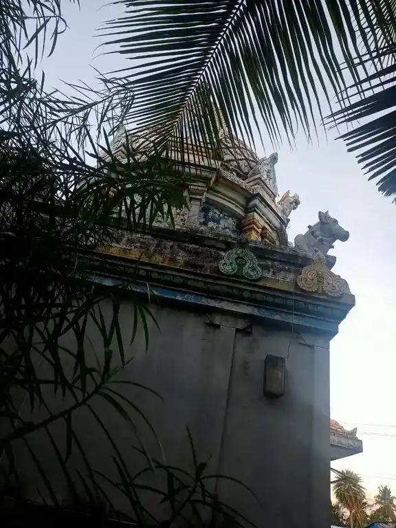 Arulmigu Vellai Pillayar Temple, Veppancheri - 614703 வெள்ளைப்பிள்ளையார் திருக்கோயில்,  - 614703, Thiruvarur - Ancient Temple Architecture and History Image 4