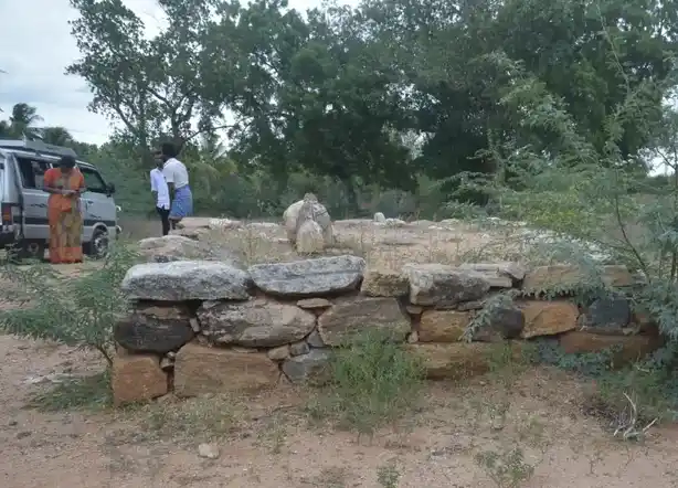 Arulmigu Vellai Vinayagar Temple, Mavathoor - 621311 அருள்மிகு வெள்ளைவிநாயகர் திருக்கோயில், Mavathoor - 621311, Karur - Ancient Temple Architecture and History Image 2