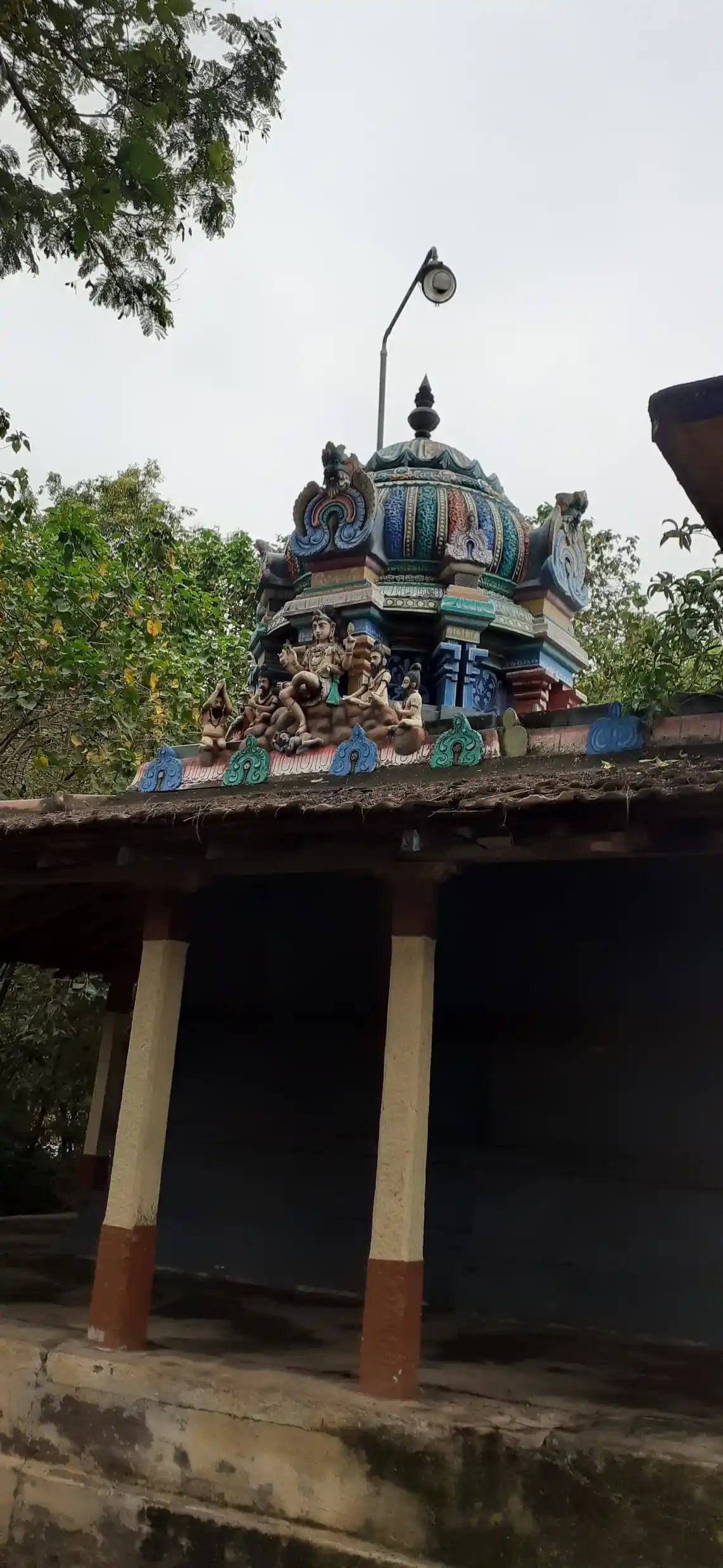 Arulmigu Vellai Vinayagar Temple, Sathanur - 612801 அருள்மிகு வெள்ளைவிநாயகர் திருக்கோயில், வலங்கைமான், Sathanur - 612801, Thiruvarur - Ancient Temple Architecture and History Image 3