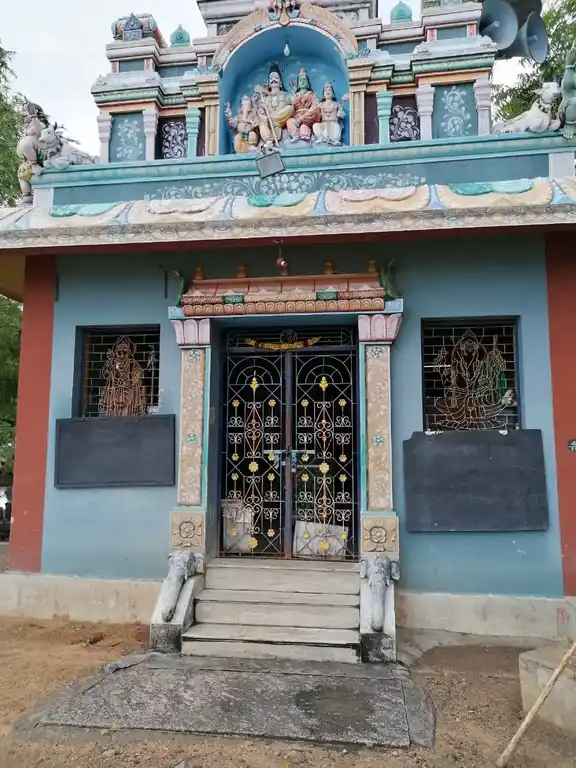 Arulmigu Vellai Vinayagar Temple, Uchinatham - 623115 அருள்மிகு. வெள்ளை விநாயகர் திருக்கோயில், Uchinatham - 623115, Ramanathapuram - Ancient Temple Architecture and History Image 4