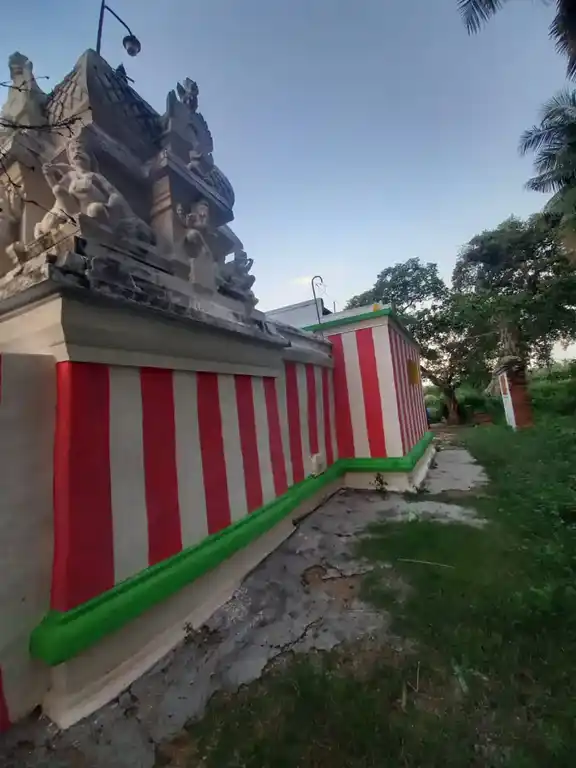 Arulmigu Vellaipillaiyar Poiyatha Vinayagar Temple, Solavandand - 625214 அருள்மிகு வெள்ளைப்பிள்ளையார் கோயில், Solavandand - 625214, Madurai - Ancient Temple Architecture and History Image 3