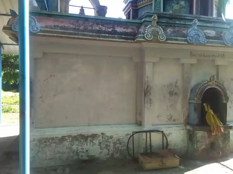 Arulmigu Vellaipillaiyar Temple, Melaperumpallam - 609107 அருள்மிகு வெள்ளைப் பிள்ளையார் திருக்கோயில், Melaperumpallam - 609107, Mayiladuthurai - Ancient Temple Architecture and History Image 5