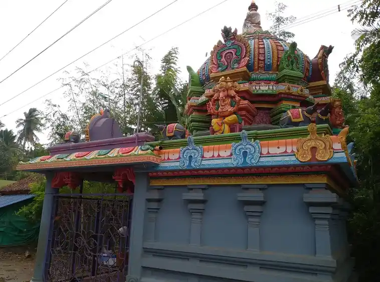 Arulmigu Vellaiwarana Vinayagar Temple, Agarakaduvangudi - 609403 அருள்மிகு வெள்ளைவாரனவினாயகர் திருக்கோயில், Agarakaduvangudi - 609403, Thiruvarur - Ancient Temple Architecture and History Image 2