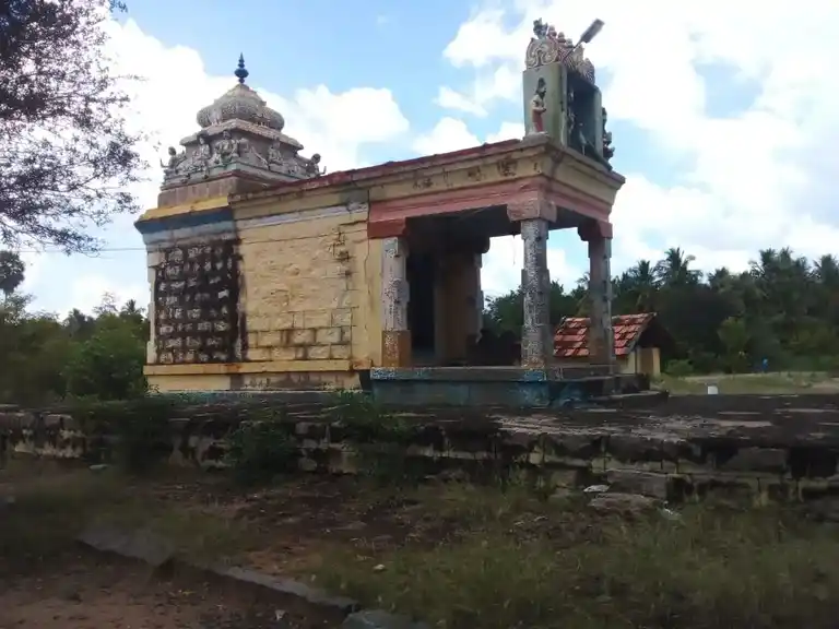 Arulmigu Vellaiyappa Swamigal Madam, Thirukkalampur - 622403