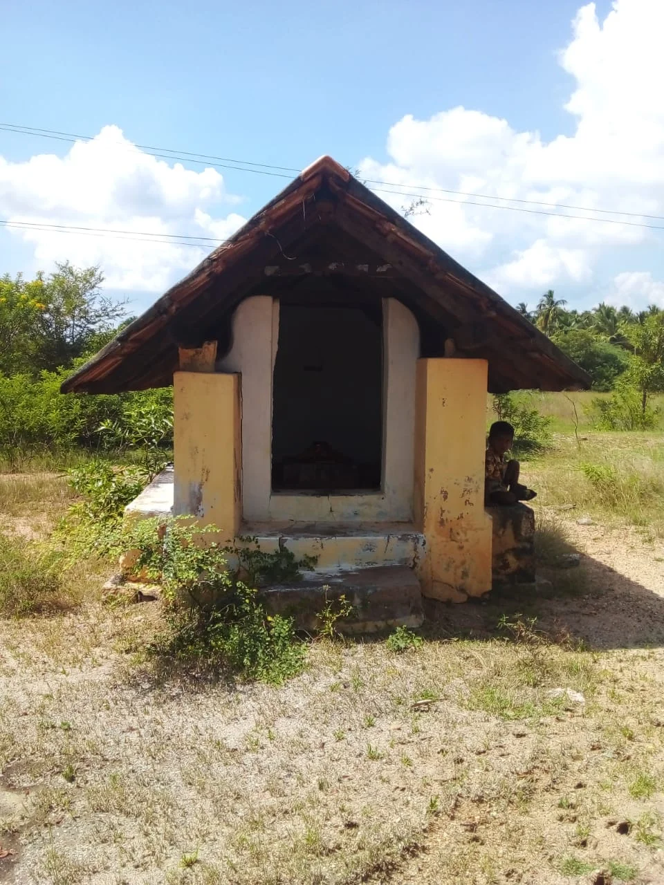 அருள்மிகு வெள்ளையப்பசுவாமி மடம், Thirukkalampur - 622403 - Main View