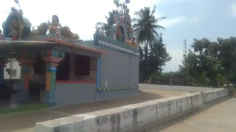 Arulmigu Vellakalpatty Mariamman Temple, Nedungulam - 637107 அருள்மிகு வெள்ளக்கல்பட்டி மாரியம்மன் திருக்கோயில், Nedungulam - 637107, Salem - Ancient Temple Architecture and History Image 3