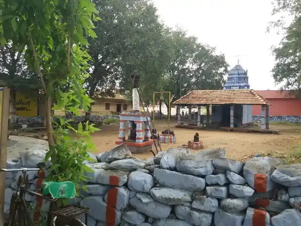 Arulmigu Vellalapatty Thimmarayaswamy Temple, Vellalapatty, Chinnamanali - 637410 அருள்மிகு வெள்ளாளப்பட்டி திம்மராயப்பெருமாள் திருக்கோயில், Vellalapatty, Chinnamanali - 637410, Salem - Ancient Temple Architecture and History Image 3