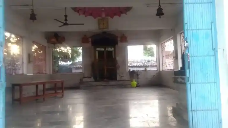 Arulmigu Vellandivalasai Vinayagar Temple, Chinnamanali - 637410 அருள்மிகு வெள்ளாண்டி வலசை விநாயகர் திருக்கோயில், Chinnamanali - 637410, Salem - Ancient Temple Architecture and History Image 3