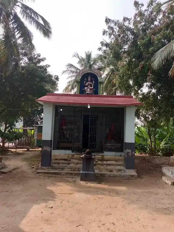 Arulmigu Vellanthangiyamman Temple, Keezhavayalur - 621005 Arulmigu Vellanthangiyamman Temple, கீழவயலூர் - 621005, Thiruchirappalli - Ancient Temple Architecture and History Image 2