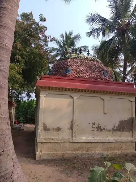 Arulmigu Vellanthangiyamman Temple, Keezhavayalur - 621005 Arulmigu Vellanthangiyamman Temple, கீழவயலூர் - 621005, Thiruchirappalli - Ancient Temple Architecture and History Image 3