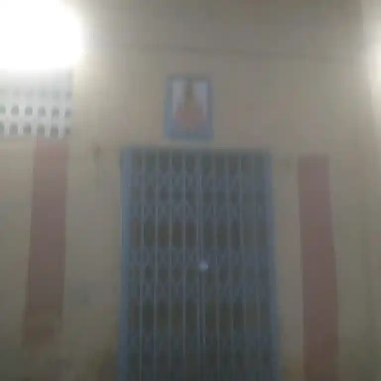 Arulmigu Vellanthangiyamman Temple, Thiruverumbur - 620015 அருள்மிகு வெள்ளந்தாங்கியம்மன் திருக்கோயில், திருவெறும்பூர்,, திருவெறும்பூர் - 620015, Thiruchirappalli - Ancient Temple Architecture and History Image 2