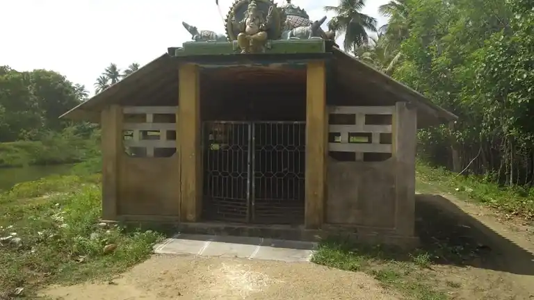 Arulmigu Vellapillayar Swamy Temple, Nedunchery - 610107 Arulmigu Vellapillayar Swamy temple, Nedunchery - 610107, Thiruvarur - Ancient Temple Architecture and History Image 4