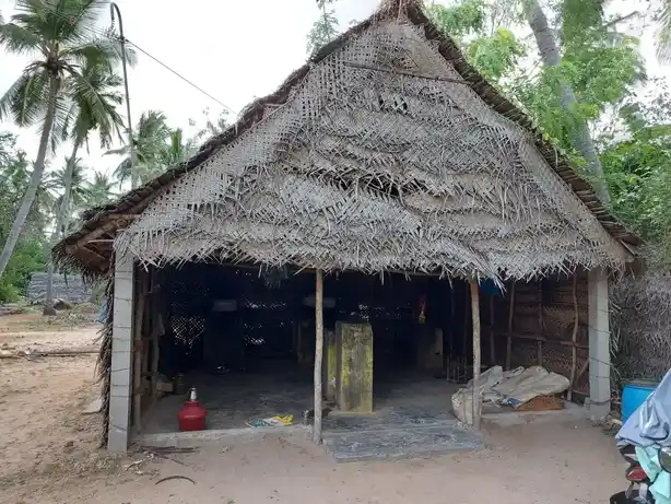 Arulmigu Vellavarana Pillaiyar Temple, Vanduvancheri - 614714 அருள்மிகு வெள்ளைவாரண பிள்ளையார் திருக்கோயில், வண்டுவாஞ்சேரி - 614714, Nagapattinam - Ancient Temple Architecture and History Image 6