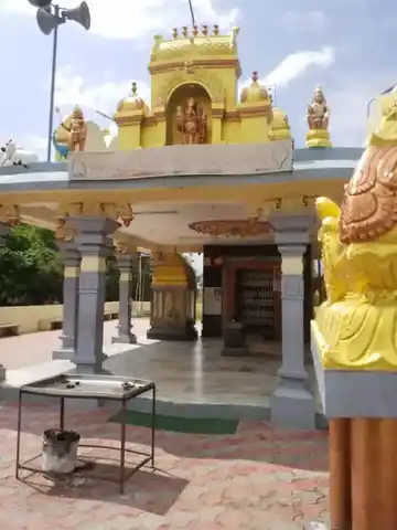 Arulmigu Vellimalaiandavar Temple, Makkinankombai - 638454 அருள்மிகு வெள்ளிமலை ஆண்டவர் திருக்கோயில், Makkinankombai - 638454, Erode - Ancient Temple Architecture and History Image 4