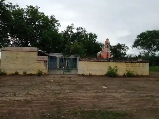Arulmigu Vellivadi Ondiveerachamy Temple, Nallampillai - 621302