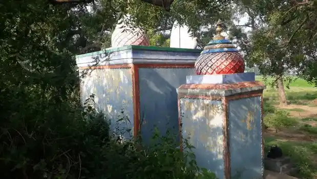 Arulmigu Velliyappan Temple, Street, Muthanur - 606701 அருள்மிகு வேடியப்பன் திருக்கோயில், Street, முதனுர் - 606701, Tiruvannamalai - Ancient Temple Architecture and History Image 3