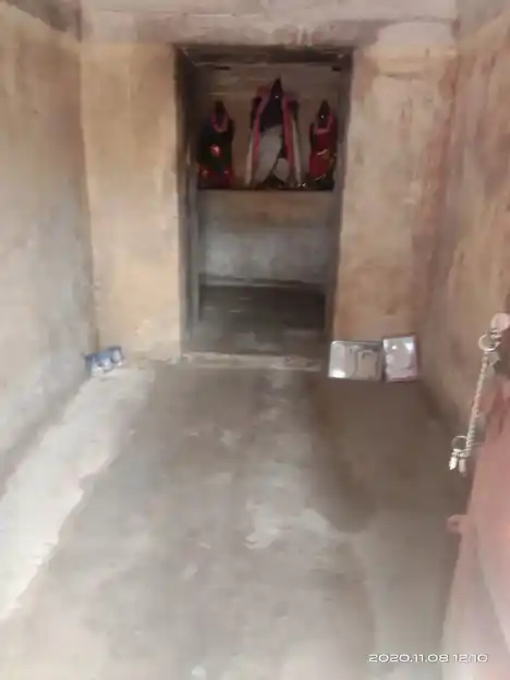 Arulmigu Vellore Varadharaja Perumal Temple, Vennar Bank, Thanjavur - 613003 அருள்மிகு வேளூர் வரதராஜ பெருமாள் திருக்கோயில், Vennar Bank, Thanjavur - 613003, Thanjavur - Ancient Temple Architecture and History Image 2